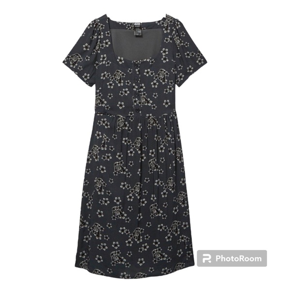 Star Wars Darth Vader Floral Allover Print Button-Up Midi Dress - Picture 2 of 10